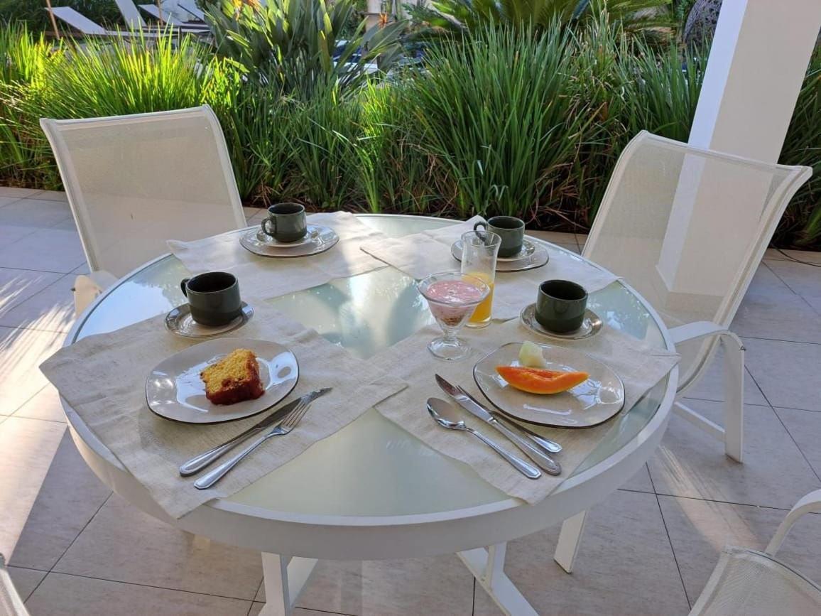 Sal Di Mare Hotel Boutique - Frente Ao Mar Com Piscina グァルジャー エクステリア 写真